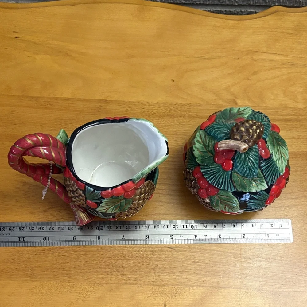 Fitz and Floyd Holiday Pine Sculpted Creamer and Sugar bowl SET with lid EUC - Picture 4 of 9
